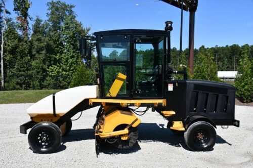 2018 Lay-Mor SM45021-ST Broom 1824-BT