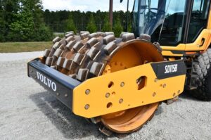 2019 VOLVO SD115B Compactor 1826-BT