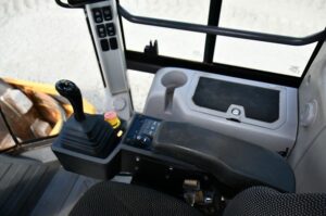 2019 VOLVO SD115B Compactor 1826-BT