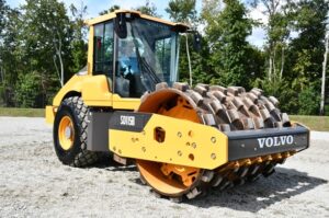 2019 VOLVO SD115B Compactor 1826-BT