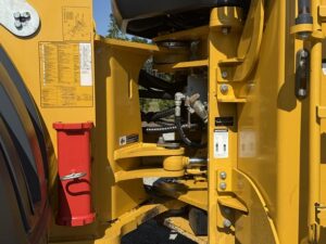 2017 DEERE 824K Loader