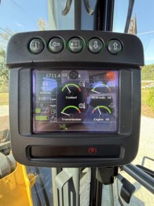 2017 DEERE 824K Loader