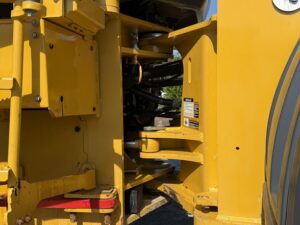 2017 DEERE 824K Loader