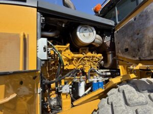 2017 DEERE 824K Loader