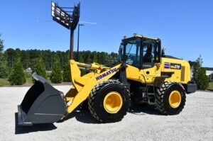2021 Komatsu WA270-8 W  Loader