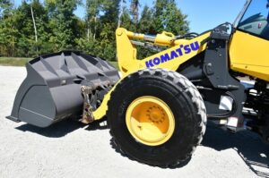 2021 Komatsu WA270-8 W  Loader