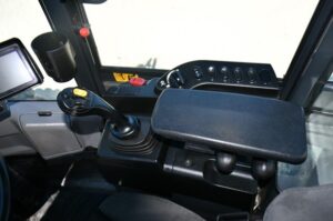 2021 Komatsu WA270-8 W  Loader