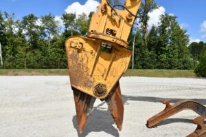 2018 CATERPILLAR 325FL UHD