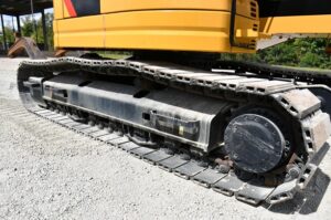 2018 CATERPILLAR 325FL UHD