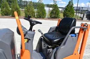 2017 HAMM HD8VV