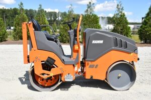 2017 HAMM HD8VV
