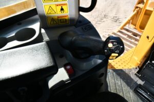 2022 CAT D8T Dozer 1823-BT