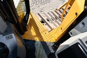 2022 CAT D8T Dozer 1823-BT