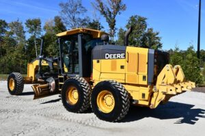 2014 DEERE 772GP Grader 1842-BT