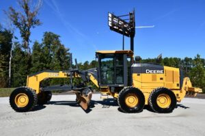 2014 DEERE 772GP Grader 1842-BT