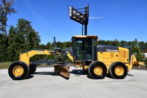 2014 DEERE 772GP Grader 1842-BT