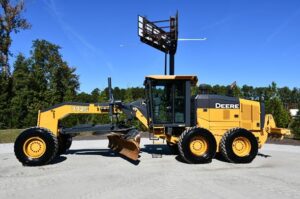 2014 DEERE 772GP Grader 1842-BT