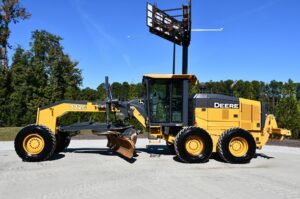 2014 DEERE 772GP Grader 1842-BT