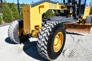 2014 DEERE 772GP Grader 1842-BT