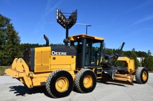 2014 DEERE 772GP Grader 1842-BT