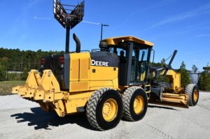 2014 DEERE 772GP Grader 1842-BT