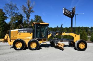 2014 DEERE 772GP Grader 1842-BT