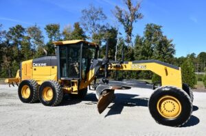 2014 DEERE 772GP Grader 1842-BT