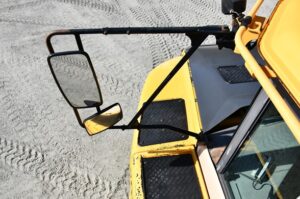 2005 Volvo A30D Truck 1841-BT 2005 Volvo A30D Truck 1841-BT