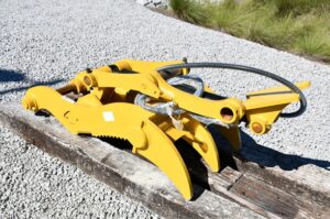 2025 Thumb PC138LC-11 2025 Thumb PC138LC-11