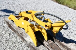 2025 Thumb PC138LC-11 2025 Thumb PC138LC-11