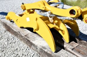 2025 Thumb PC138LC-11 2025 Thumb PC138LC-11