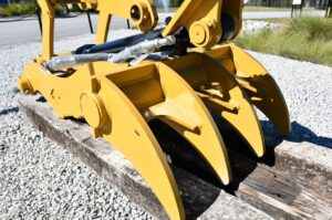 2025 Thumb 320,323 2025 Thumb 320,323