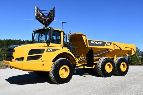 2012 VOLVO A25F