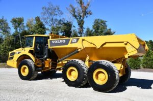 2012 VOLVO A25F