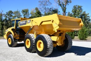 2012 VOLVO A25F
