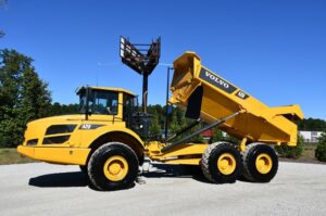 2012 VOLVO A25F