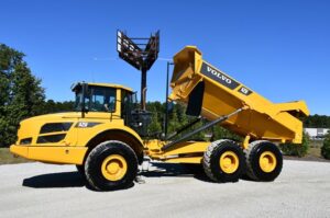 2012 VOLVO A25F