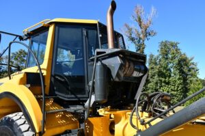 2012 VOLVO A25F