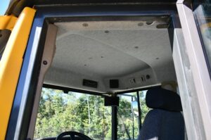 2012 VOLVO A25F