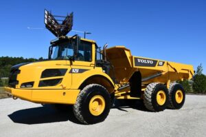 2012 VOLVO A25F