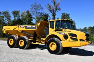 2012 VOLVO A25F