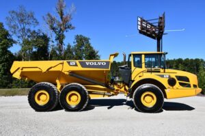 2012 VOLVO A25F