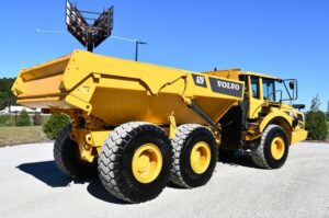 2012 VOLVO A25F