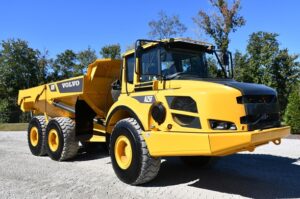 2012 VOLVO A25F