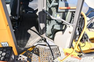 2022 Volvo A30G Truck