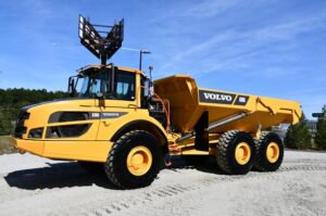 2022 VOLVO A30G