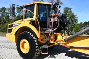 2022 VOLVO A30G