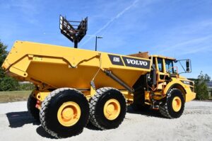 2022 VOLVO A30G