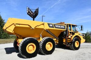 2022 VOLVO A30G