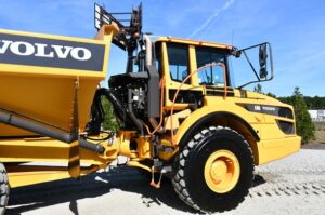 2022 VOLVO A30G